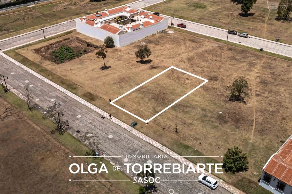 Terreno en Condominio Paseo Antigua — Terreno en Venta en Antigua, Sacatepéquez — foto 4 de 5