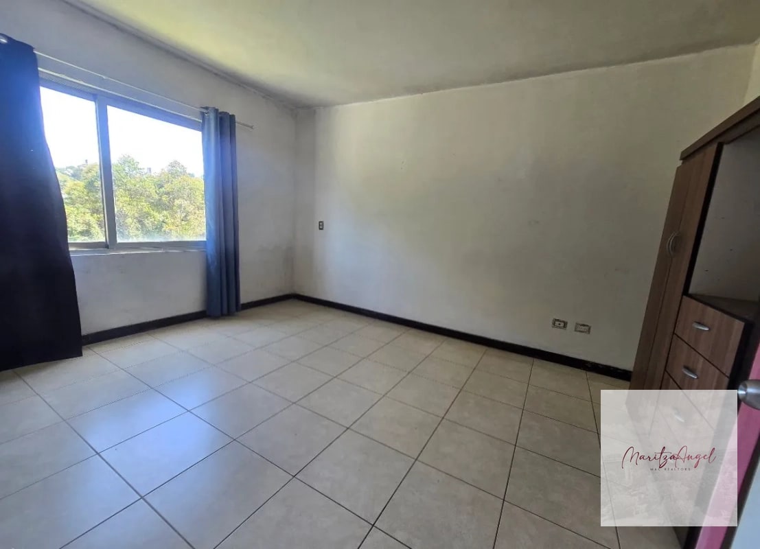 VENTA DE CASA EN RESIDENCIALES SAN ANTONIO  KM18 CARRETERA A EL SALVADOR - 3