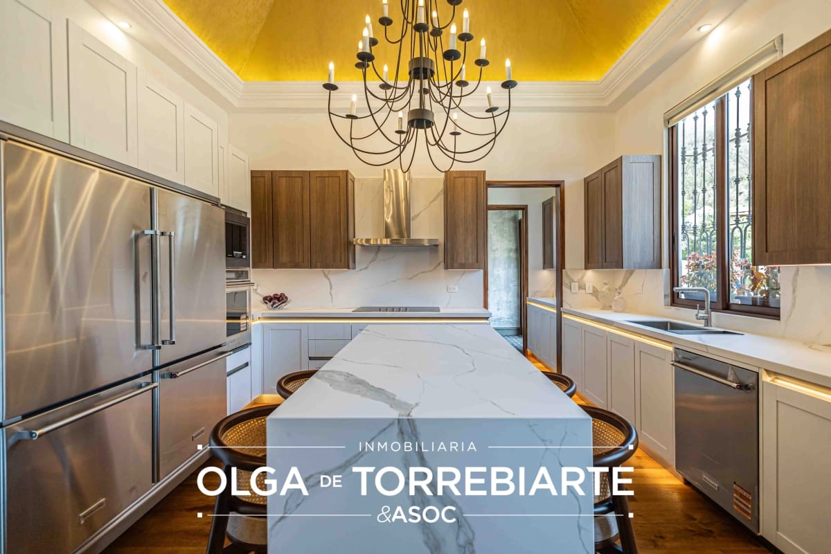 Casa amueblada en Condominio Paseo Antigua — Casa en Venta en Dentro del Casco, Antigua, Sacatepéquez — foto 8 de 17