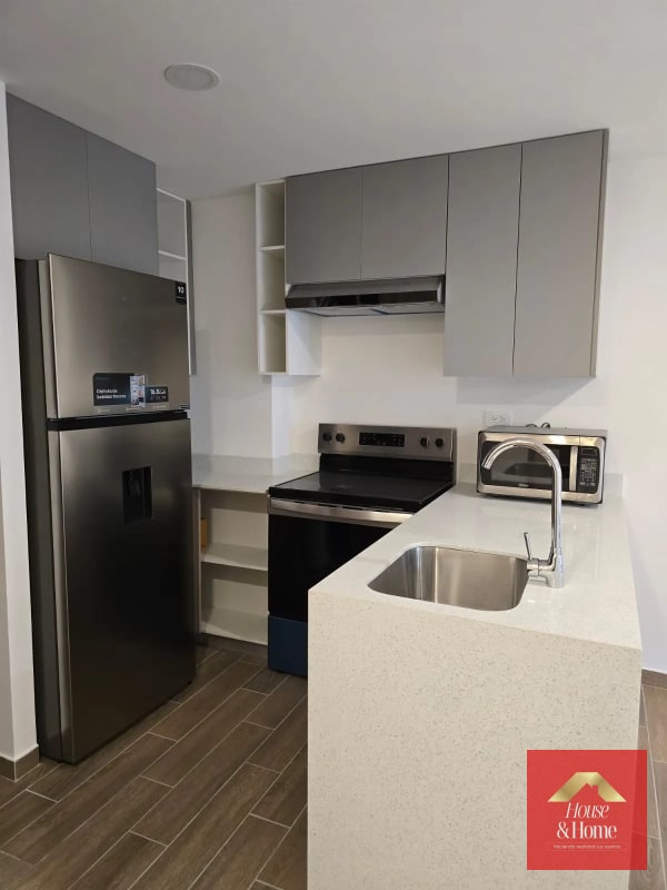 Apartamento en renta zona 14-Parque 14 (1 hab) - 4