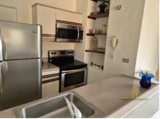 APARTAMENTO AMUEBLADO EN RENTA ZONA 14- 2dorm/1 parqueo — Apartamento en Alquiler en Villalbosque, Zona 14, Guatemala, Ciudad — miniatura 5 de 5
