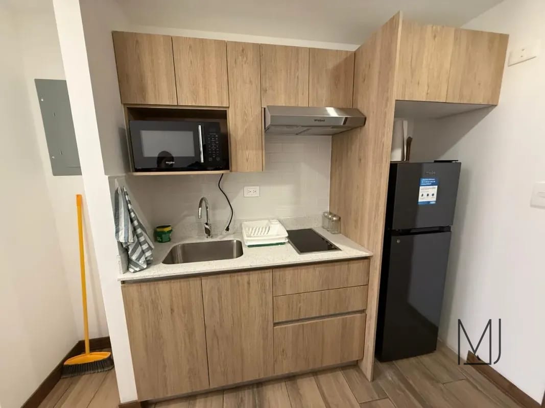 Apartamento en Alquiler | Edificio Privé 84 | Vista Hermosa 1 Zona 15 | Tipo estudio · Amueblado — Apartamento en Alquiler en Zona 15, Guatemala, Ciudad — foto 5 de 8