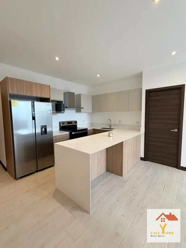 Apartamento en alquiler zona 15 Spazio — Apartamento en Alquiler en Spazio, Zona 15, Guatemala, Ciudad — foto 3 de 14