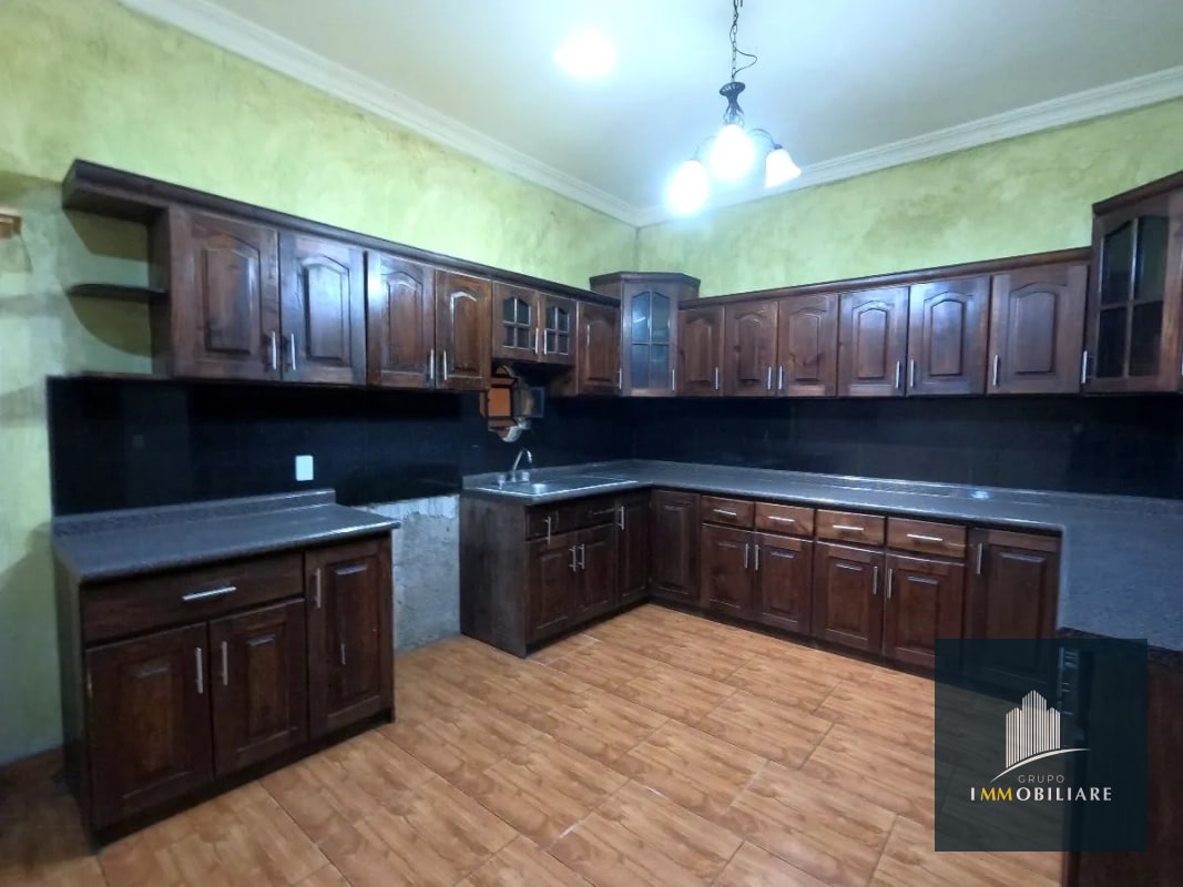 Casa colonial en Venta en Santa Lucía Milpas Altas - 8