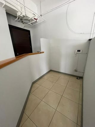 Oficina en Venta - Edificio Design Center - Zona 10 — Oficina en Venta en Design Center, Zona 10, Guatemala, Ciudad — miniatura 12 de 12
