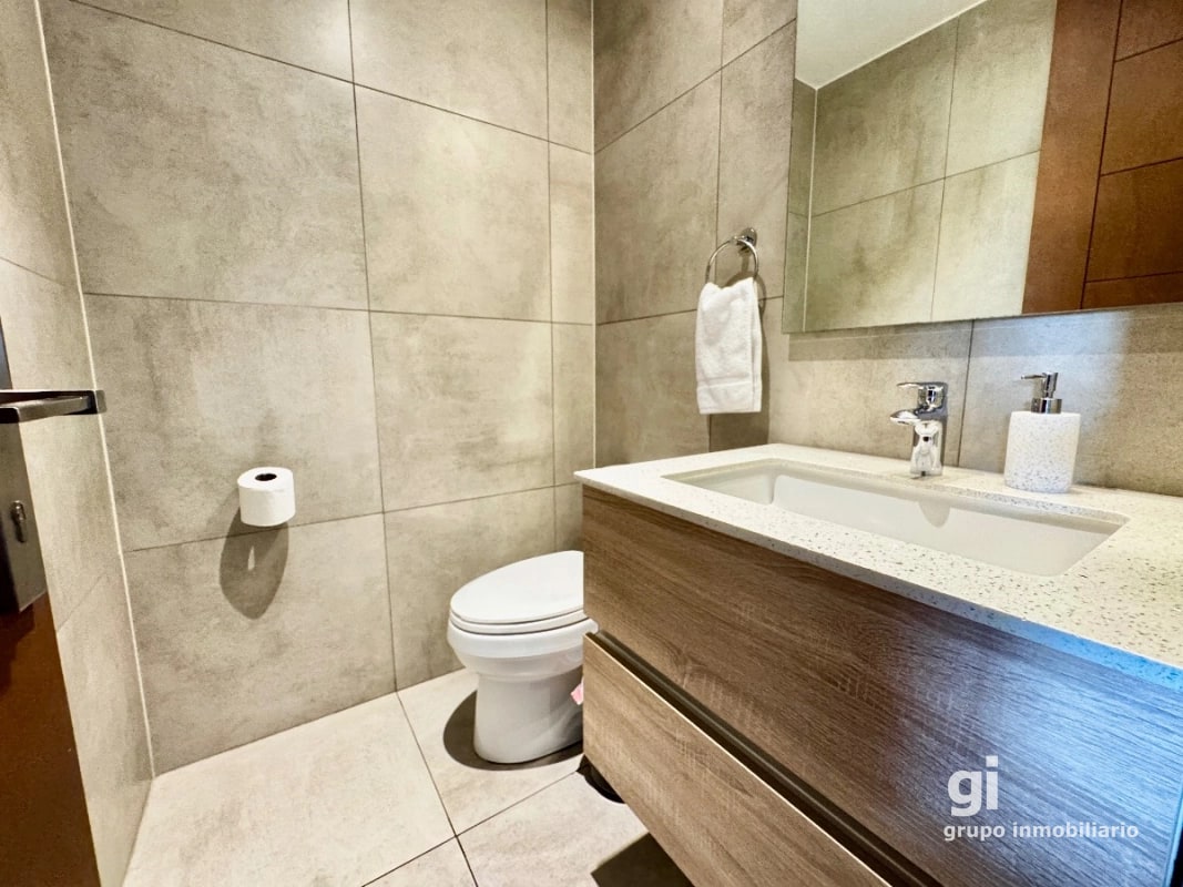Apartamento de 2 dormitorios con vista verde garantizada en Oakland, Zona 10 - 7