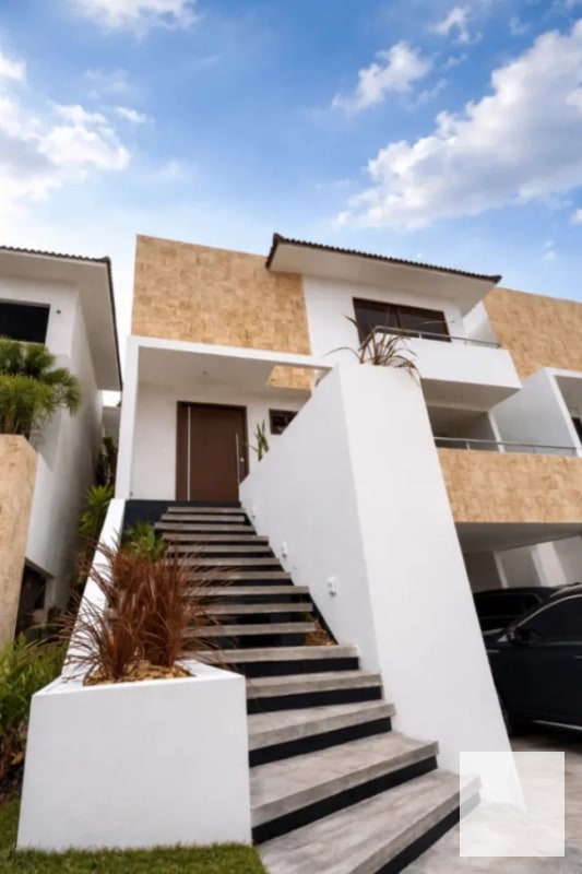 Casa nueva de lujo en venta | Lomas de San Isidro, zona 16 - 15