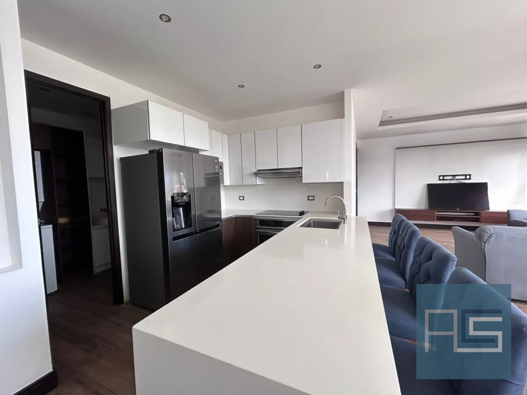 *Amplio e iluminado Apartamento de 3 hab., en Renta en zona 10* - 13