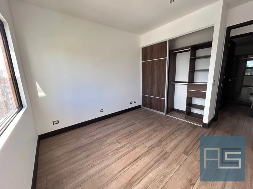 *Amplio e iluminado Apartamento de 3 hab., en Renta en zona 10* - 6