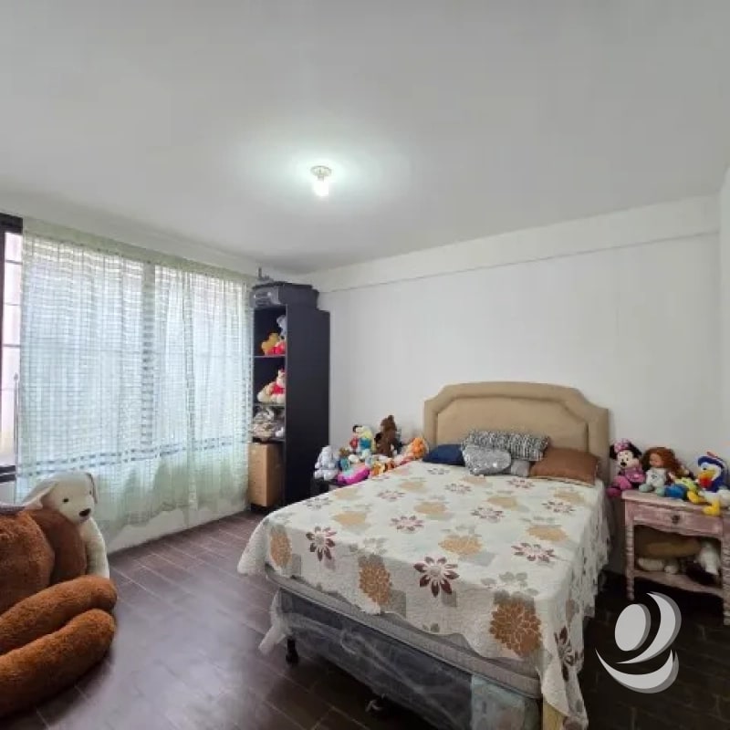 Casa con Jardín en Venta San Lucas Sacatepéquez - 6