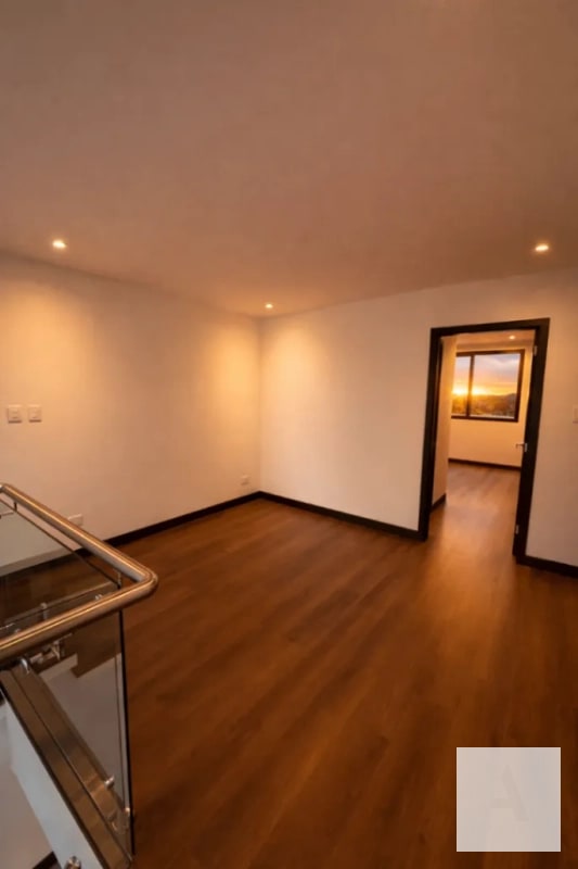 Casa nueva de lujo en venta | Lomas de San Isidro, zona 16 - 4