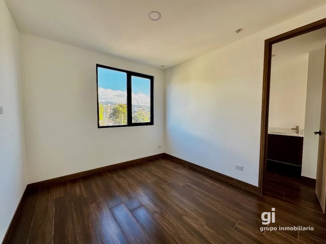 Apartamento con la comodidad de una casa en venta en zona 15 (copia) — Apartamento en Venta en Zona 15, Guatemala, Ciudad — foto 10 de 17