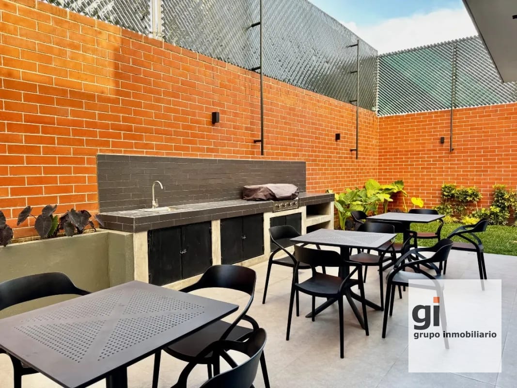 Apartamento con la comodidad de una casa en venta en zona 15 — Apartamento en Venta en Zona 15, Guatemala, Ciudad — foto 5 de 17