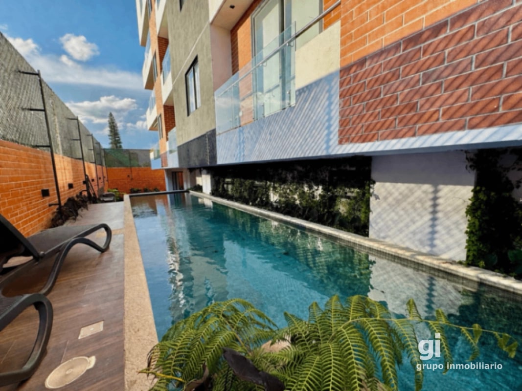 Apartamento con la comodidad de una casa en venta en zona 15 - 3