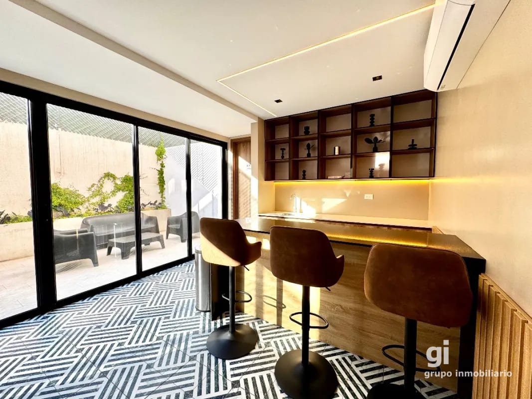 Apartamento con la comodidad de una casa en venta en zona 15 (copia) — Apartamento en Venta en Zona 15, Guatemala, Ciudad — foto 3 de 17