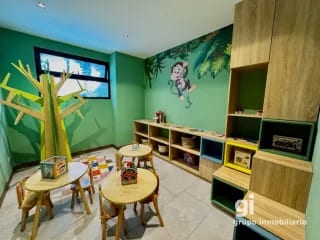 Apartamento con la comodidad de una casa en venta en zona 15 (copia) — Apartamento en Venta en Zona 15, Guatemala, Ciudad — miniatura 2 de 17