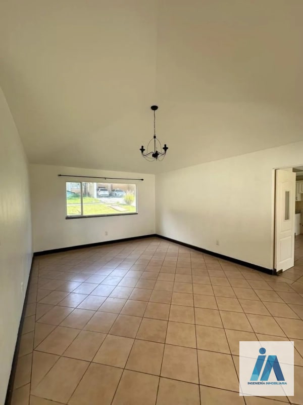 CASA EN ALQUILER📍Condominio Casa y Campo, Km. 23.5 Carretera a El Salvador - 8