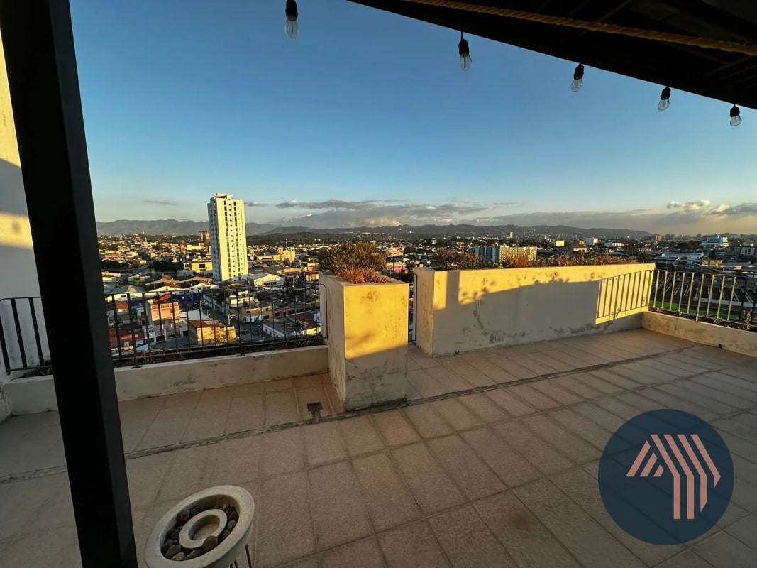 ALQUILER DE AMPLIO PENTHOUSE - ROQUE, ZONA 02 - 16