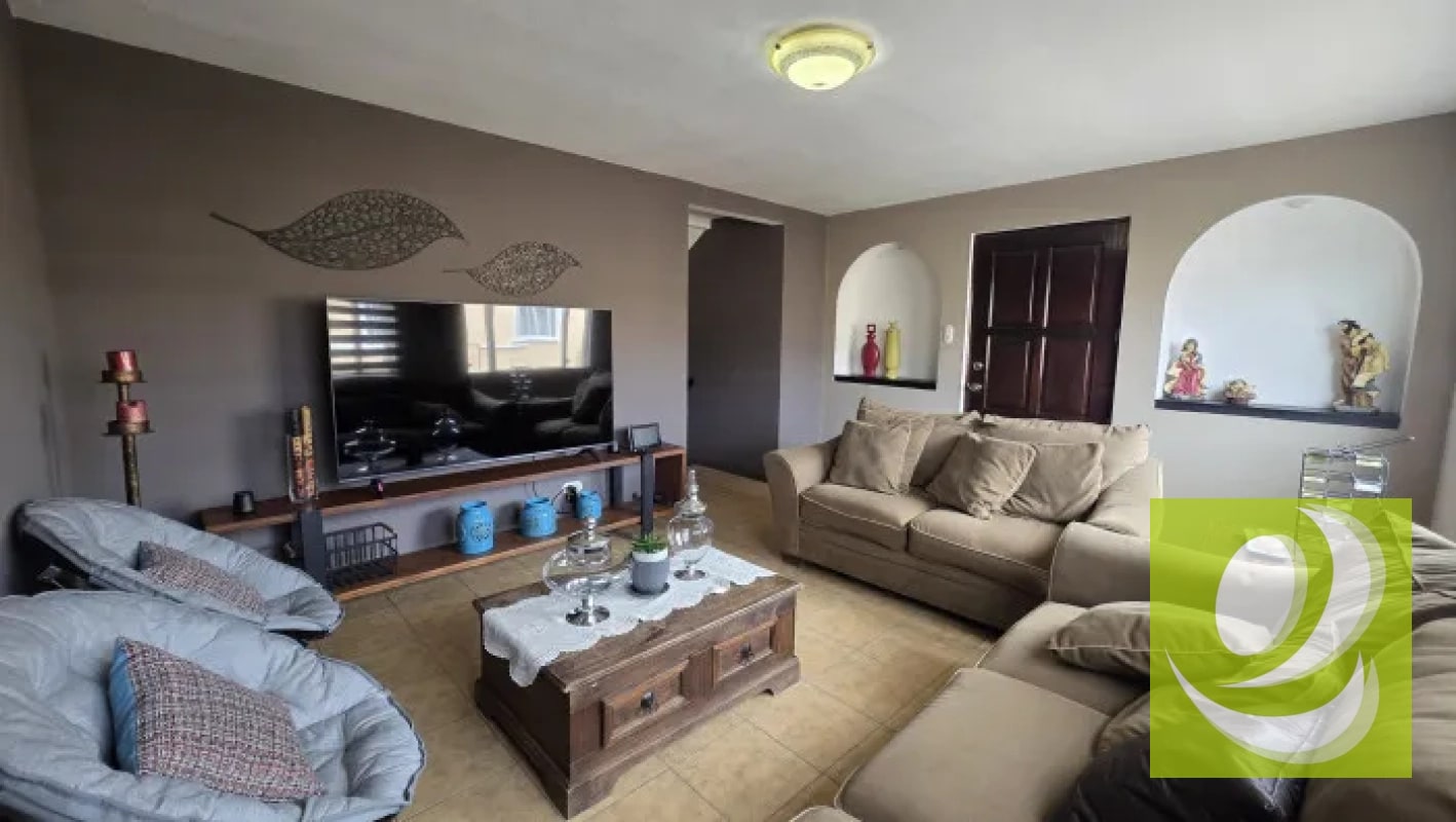 EN VENTA CASA EN CONDOMINIO SAN MARINO ZONA 8 DE MIXCO - 5