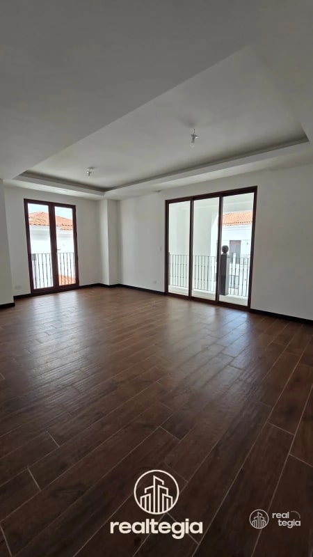 APARTAMENTO LIRIOS DE CAYALÁ ZONA 16 - 10