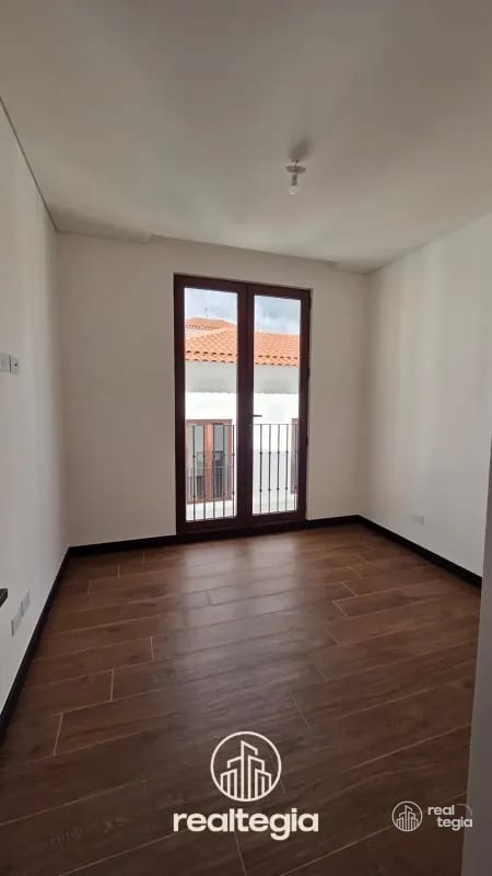 APARTAMENTO LIRIOS DE CAYALÁ ZONA 16 — Apartamento en Alquiler en Zona 16, Guatemala, Ciudad — foto 7 de 12