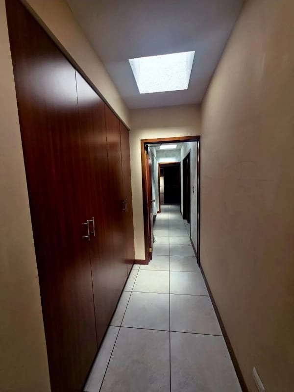Casa en Venta Barrio de San Nicolas 2, zona 4 de Mixco atrás de Walmart San Nicolas — Casa en Venta en Zona 4 Mixco, Guatemala, Ciudad — foto 3 de 14