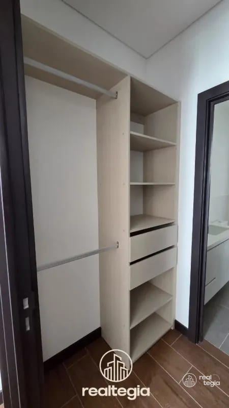 APARTAMENTO LIRIOS DE CAYALÁ ZONA — Apartamento en Alquiler en Zona 16, Guatemala, Ciudad — foto 6 de 14