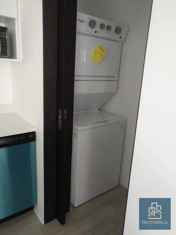 Apartamento en alquiler, LIV zona 15 - 9