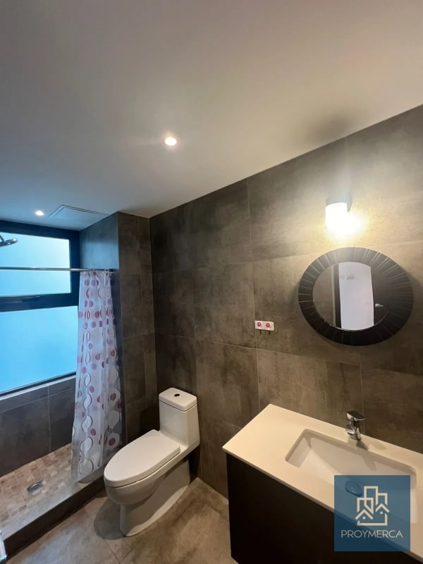 Apartamento en alquiler, LIV zona 15 - 1