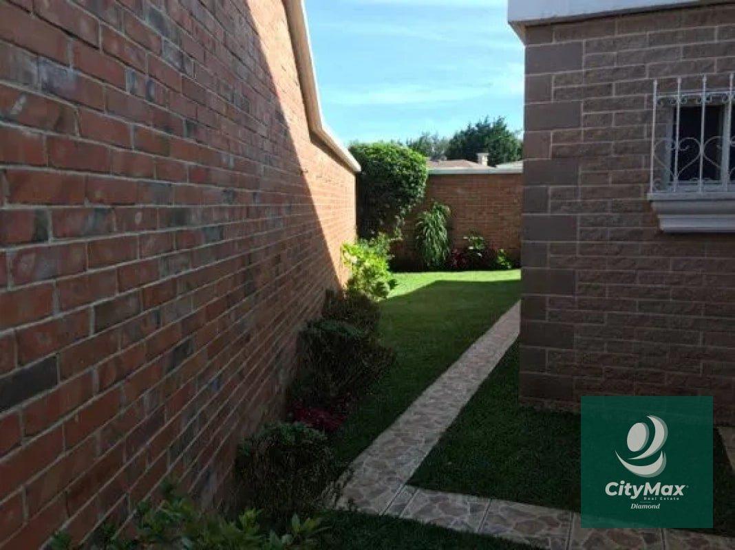 Casa dentro de Condominio en Renta en San Jose Pinula - 11