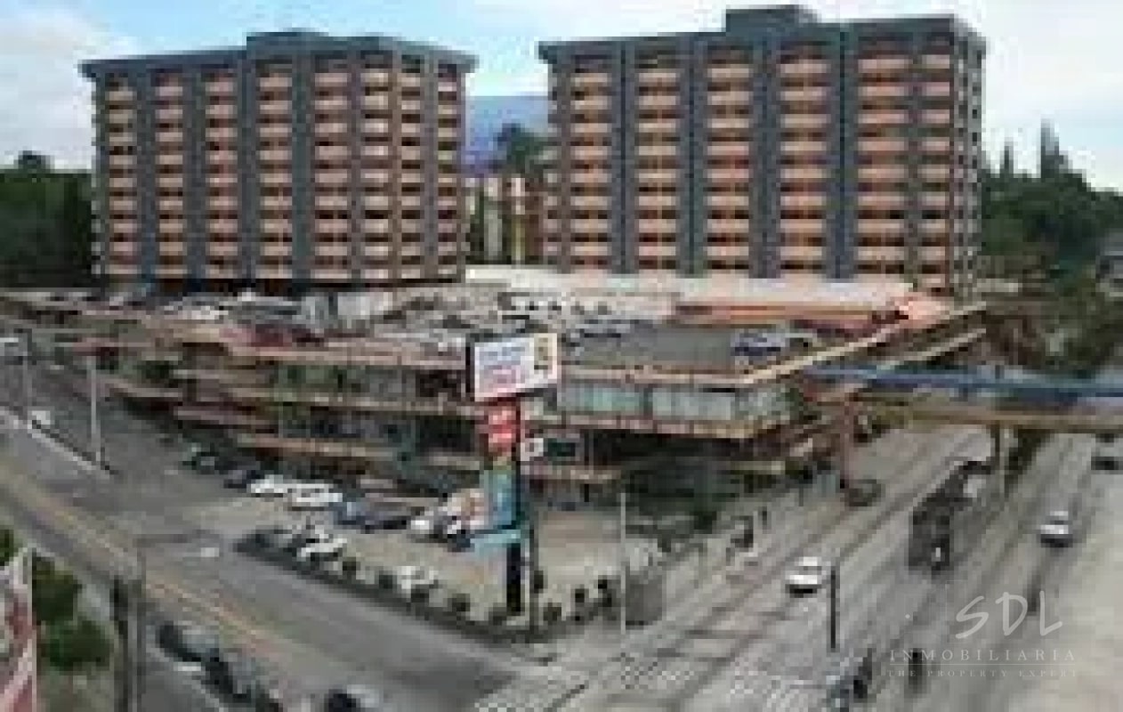 Zona 4, Gran Centro Comercial, - 1