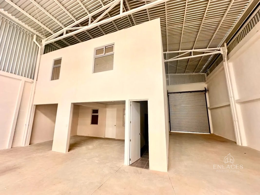 Km 22.7 CAES • Ofibodega en Renta • Condominio Industrial Campestre Comercial - 11