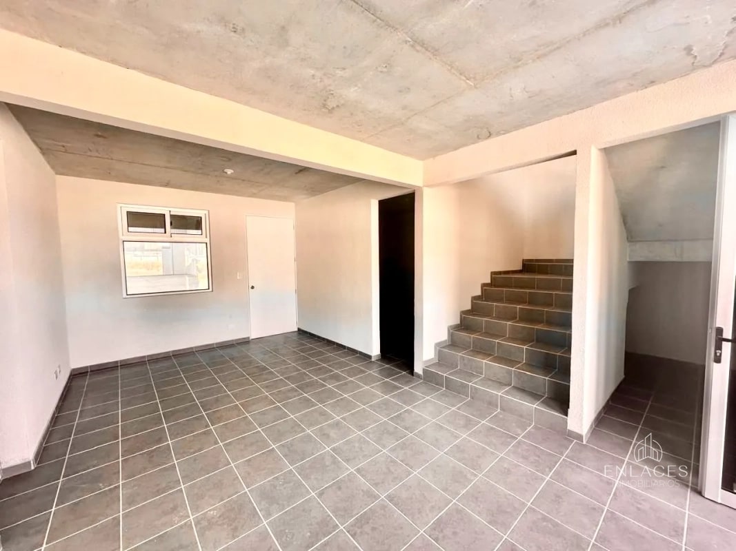 Km 22.7 CAES • Ofibodega en Renta • Condominio Industrial Campestre Comercial - 2