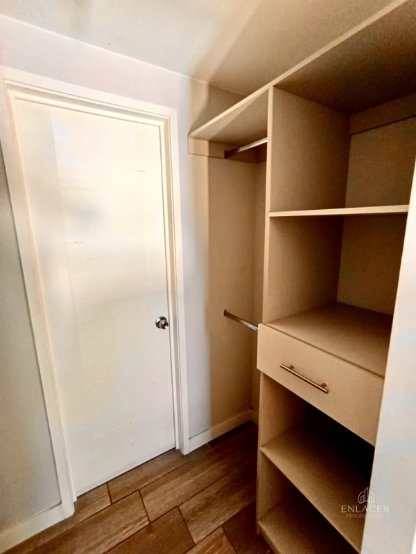 Zona 11 • Apartamento Semiamueblado en Renta • Edificio Tribeca - 11