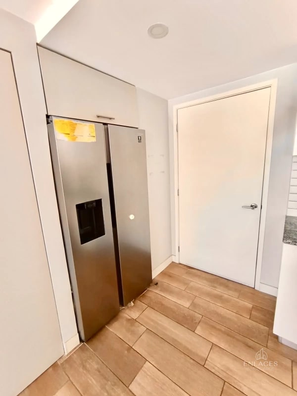 Zona 11 • Apartamento Semiamueblado en Renta • Edificio Tribeca - 9