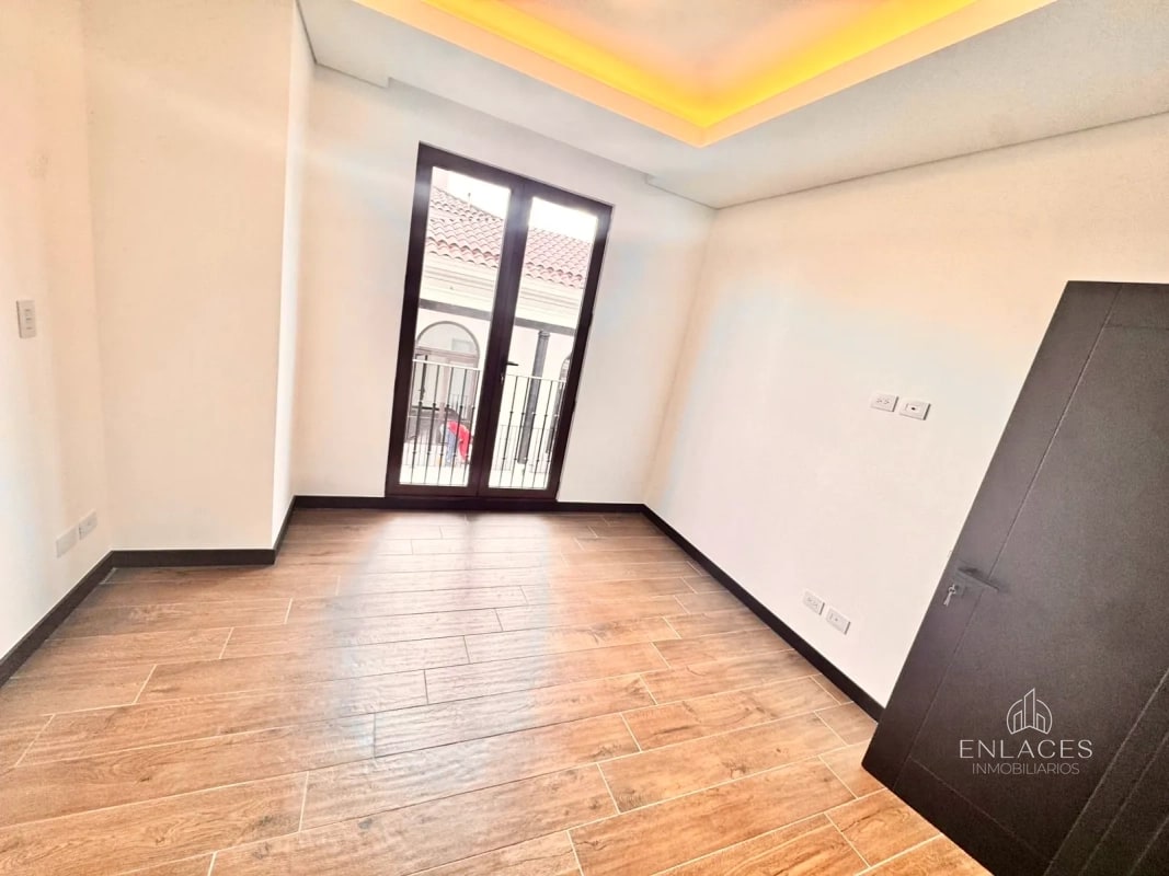Zona 16 • Apartamento en Renta • Lirios de Cayalá - 7
