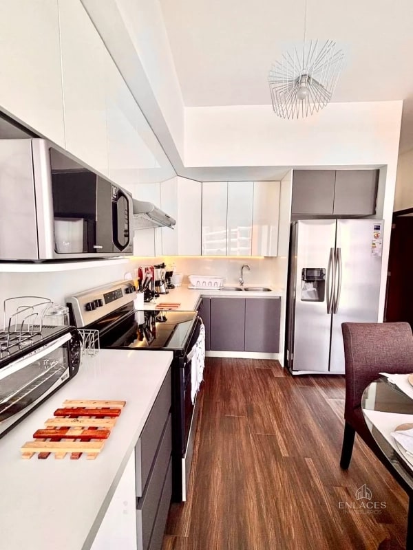 Zona 10 • Apartamento Amueblado en Renta/Venta • Casa Clara - 3