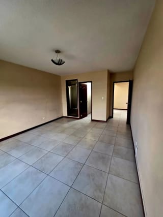 Casa en Venta BARRIO DE SAN NICOLAS 2 zona 4 de mixco — Casa en Venta en Zona 4 Mixco, Guatemala, Ciudad — miniatura 3 de 7