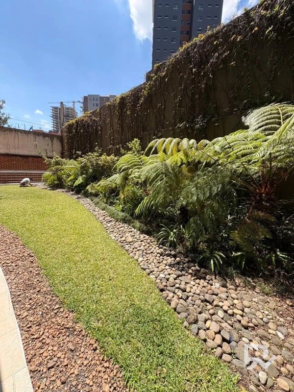 Alquiler o venta de apartamento en Edificio Plenum zona 14 - 12