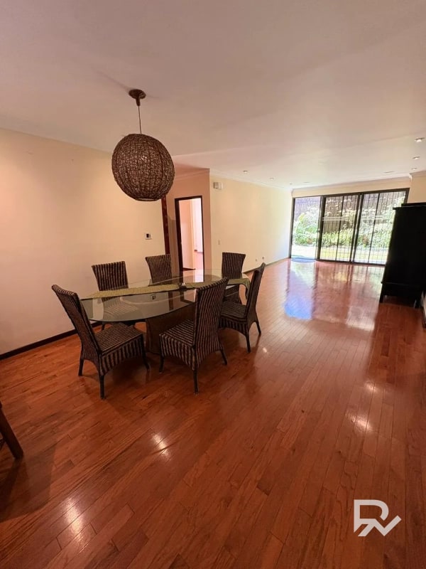 Alquiler o venta de apartamento en Edificio Plenum zona 14 - 11