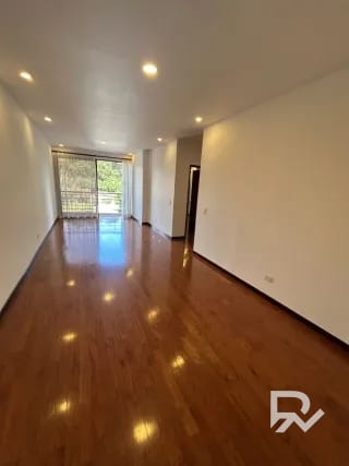 Alquiler o venta de apartamento en Edificio Plenum zona 14 — Apartamento en Alquiler en Zona 14, Guatemala, Ciudad — miniatura 10 de 12