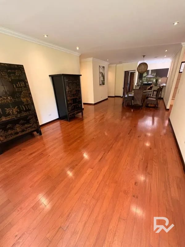 Alquiler o venta de apartamento en Edificio Plenum zona 14 — Apartamento en Alquiler en Zona 14, Guatemala, Ciudad — foto 9 de 12
