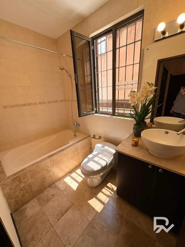 Alquiler o venta de apartamento en Edificio Plenum zona 14 - 6