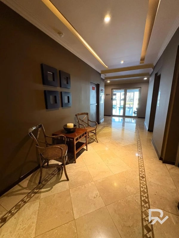 Alquiler o venta de apartamento en Edificio Plenum zona 14 - 1