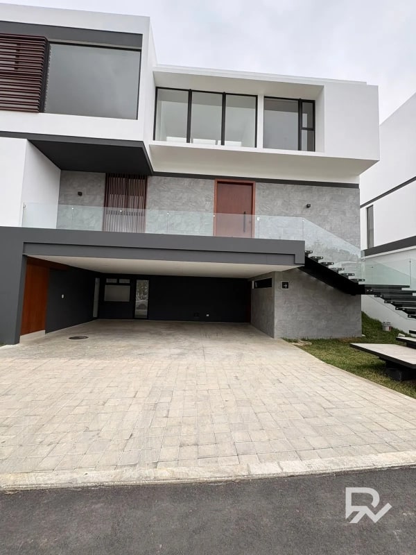 Venta de casa en Sauces del Pulte zona 16 - 12