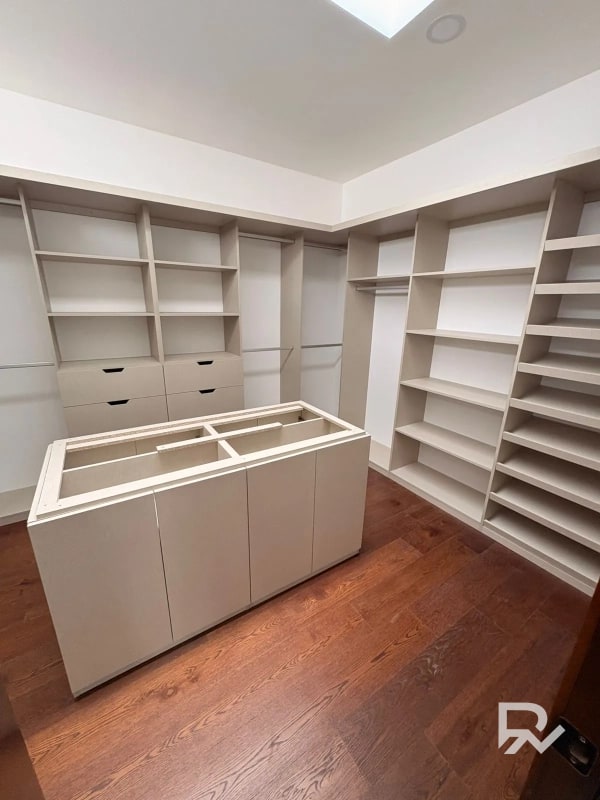 Venta de casa en Sauces del Pulte zona 16 - 11