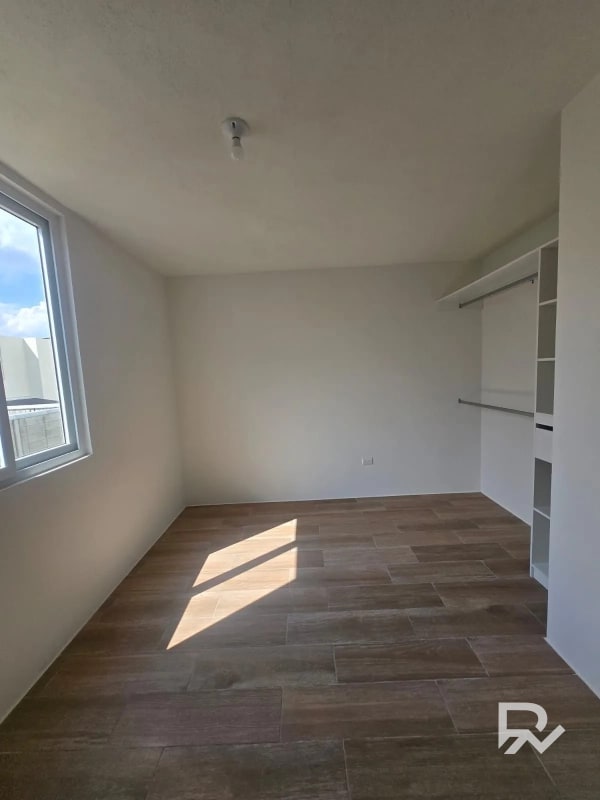 (Ganga) Venta de casa para estrenar en los Pinabetes (Los Eucaliptos) - 5