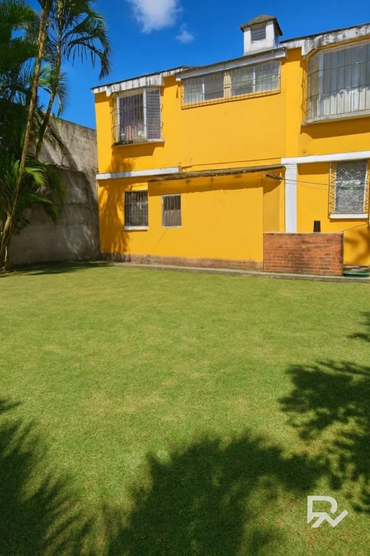 Vendo casa de 2 niveles en Colonia Lourdes zona 16 para Remodelar - 7
