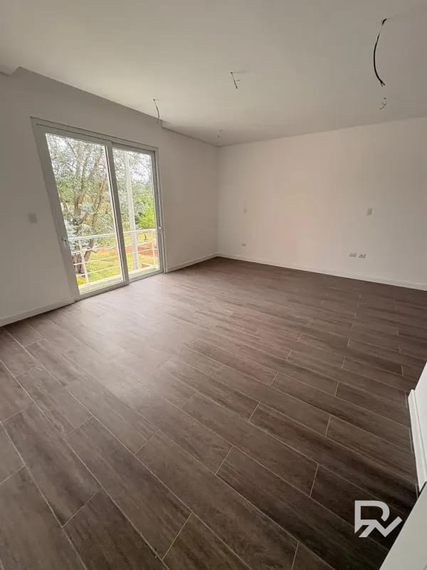 Vendo amplia casa para estrenar en Condominio Buenafuente KM16.5 — Casa en Venta en Carretera a El Salvador, Guatemala, Ciudad — foto 8 de 15