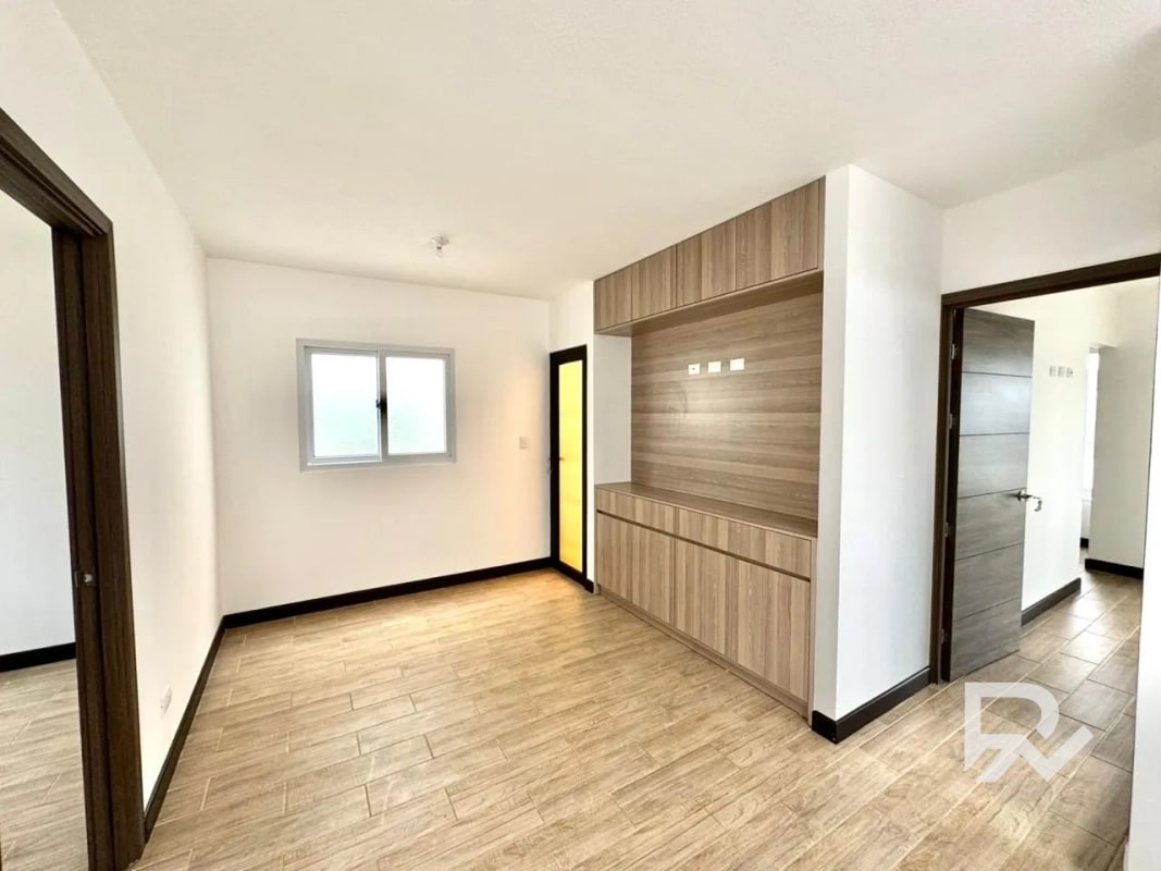 Linda casa en venta para estrenar en Bosques de Santa Elena. - 5